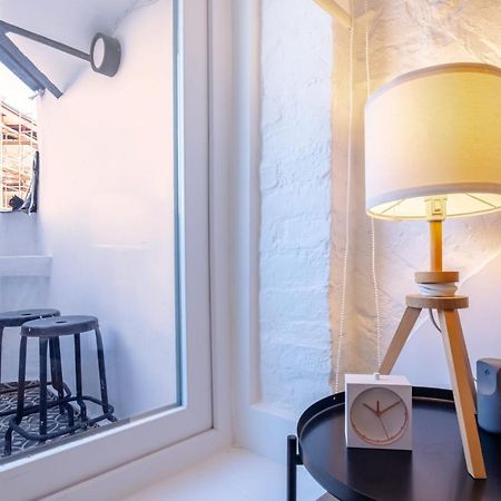 Апартаменти Vibrant Flat 5 Minutes Walk To Istiklal In Beyoglu Стамбул Екстер'єр фото